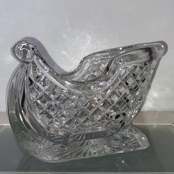 1980s Vintage 24% Lead Crystal Sleigh Candy Dish Bowl - Picture 3 of 9